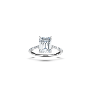 ‘Classic’ Solitärring med Smaragslipad Diamant med Sidostenar