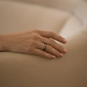 ‘D-Lace’ Diamantring med svarta diamanter, Roséguld – Storlek 54
