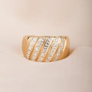 Lillfingerring med diamanter
